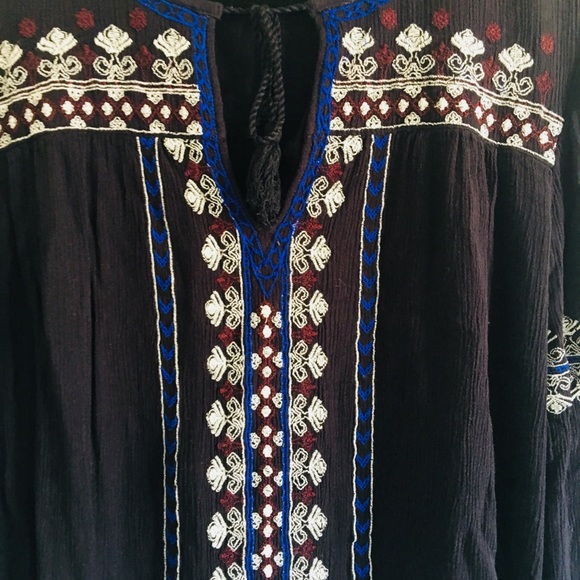 Forever 21 Blouse - Picture 2 of 3